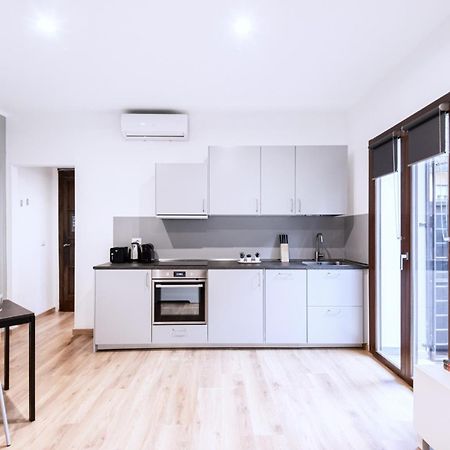 Easylife - Studio Con Balcone In Risorgimento Appartement Milaan Buitenkant foto